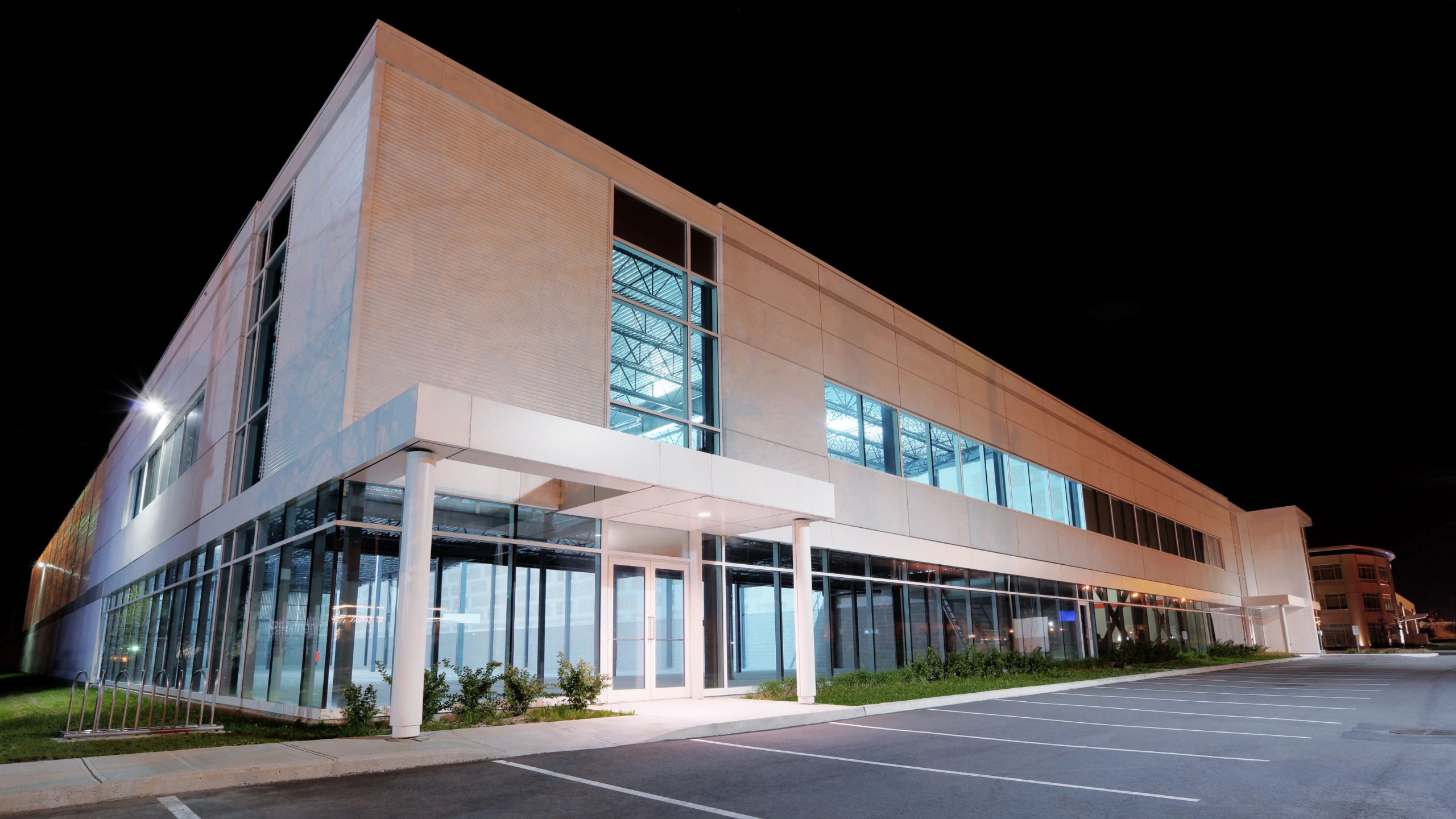 5 Leading Trends in Commercial Renovations: Modernizing Your Business Space